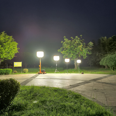 Przenośne światła balonowe Led Konstrukcja 320W Diesel Light Tower Dla tymczasowego oświetlenia