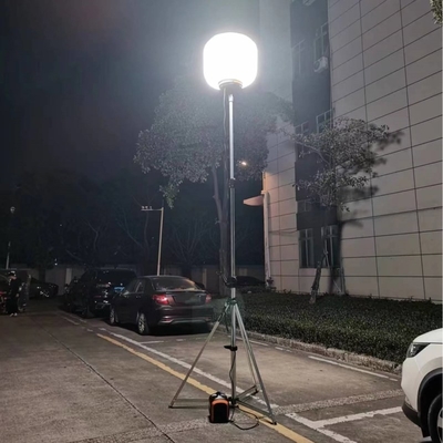 Przenośna lampa balonowa LED o dużej mocy 1400W, 160lm/W i obsłudze korbowej