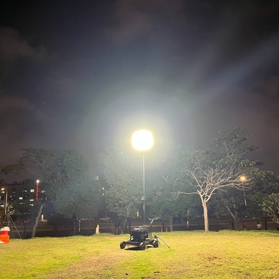 LitePro DLX Układ IP65 600W LED Lampy Kempingowe Balonowa Wieża Świetlna na Nocne Place Budowy